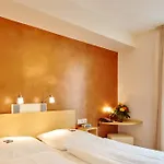 Ξενοδοχείο Town - Kleines Privathotel In Bestlage Βιζμπάντεν