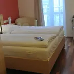 Ξενοδοχείο Town - Kleines Privathotel In Bestlage