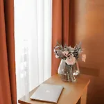 Town - Kleines Privathotel In Bestlage 3*