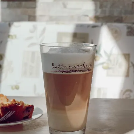 Town - Kleines Privathotel In Bestlage Szálloda