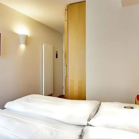 Hotel Town Centre 3*