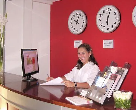 Town Hotel Wiesbaden City Centre