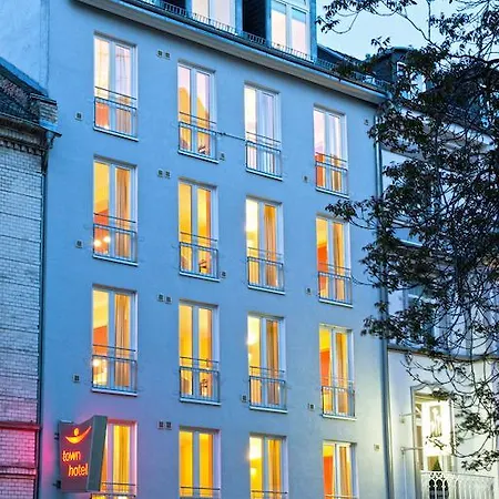 Отель Town - Kleines Privathotel In Bestlage Висбаден