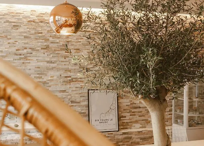 Town - Kleines Privathotel In Bestlage 3* Висбаден