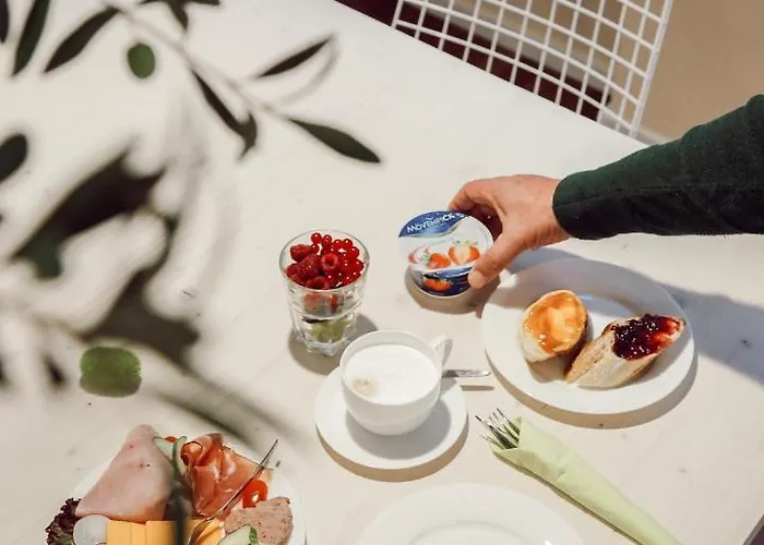 Отель Town - Kleines Privathotel In Bestlage 3*