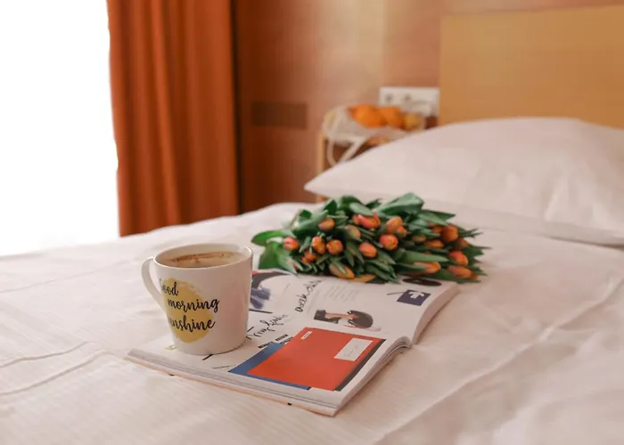 Town - Kleines Privathotel In Bestlage