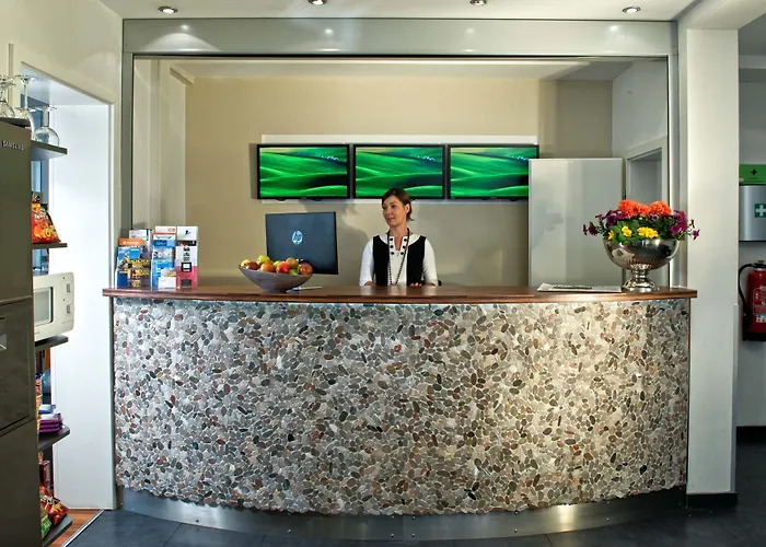 Town - Kleines Privathotel In Bestlage Отель Висбаден