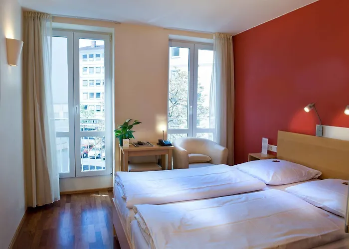Hotel Town - Kleines Privathotel In Bestlage Wiesbaden
