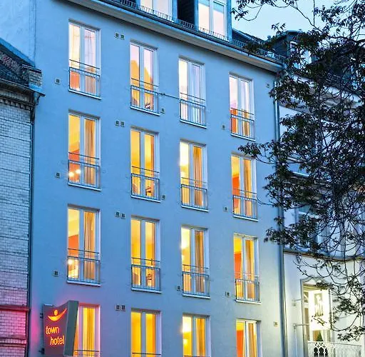 Отель Town - Kleines Privathotel In Bestlage Висбаден